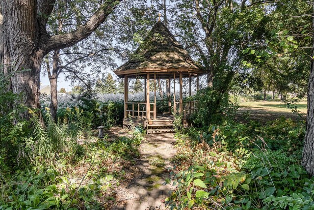 view of yard featuring a gazebo