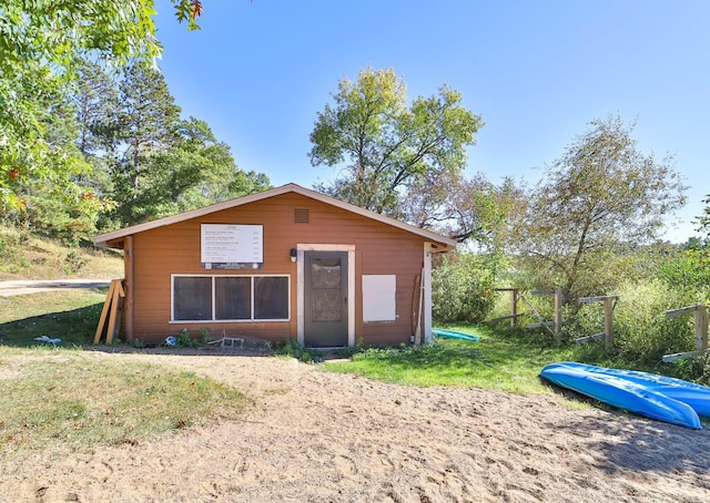 exterior space with a lawn