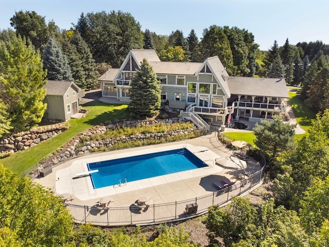 8800 Sunset Trl, Chanhassen, MN 55317 - view of pool with a diving board and a patio