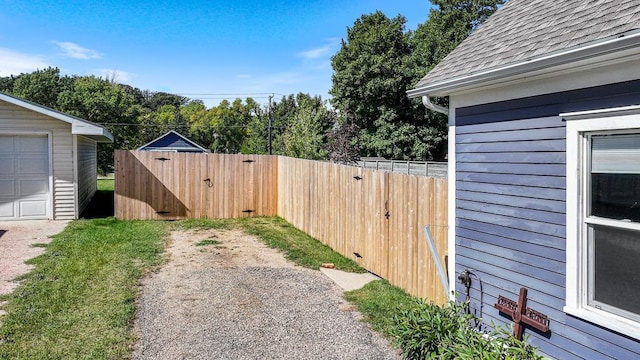 220 Fremont St S, Lake Benton, MN 56149 - photo 6