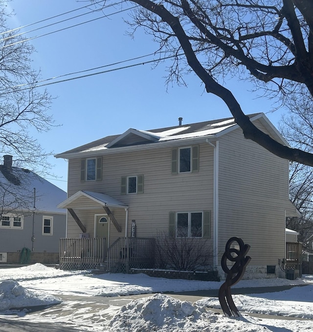 view of front of home