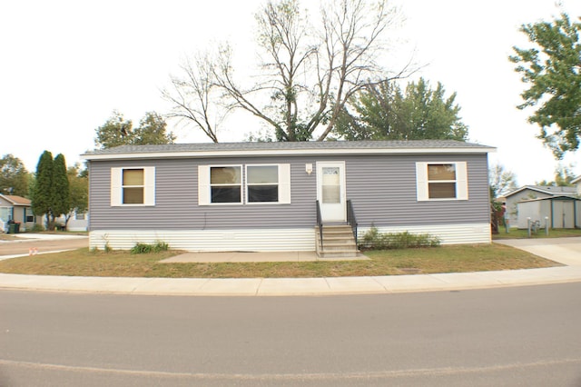 view of manufactured / mobile home