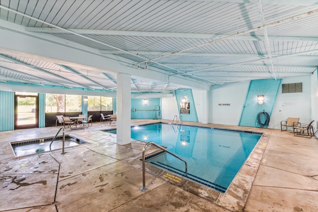 9700 Portland Ave S Unit 225, Bloomington, MN 55420 - view of indoor pool