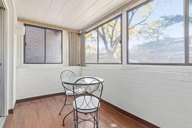 view of sunroom / solarium