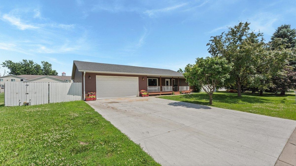 540 Western Ave N, Watkins, MN 55389 - photo 1
