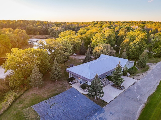 view of aerial view at dusk