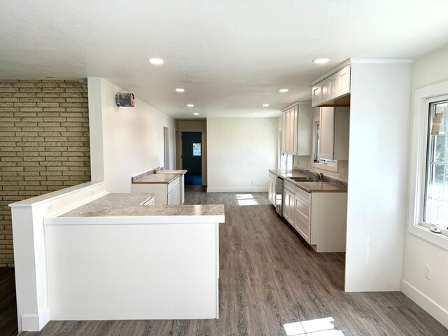 505 6th St NE, Roseau, MN 56751 - photo 4