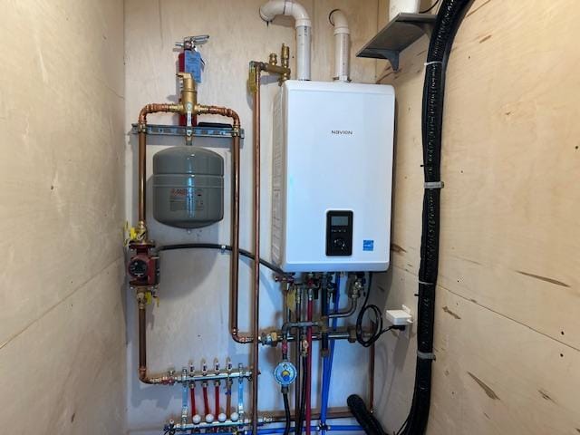 42911 County Highway 53, Pine Lake Twp, MN 56567 - utility room with water heater