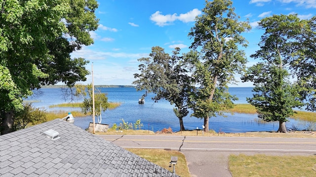 view of water feature