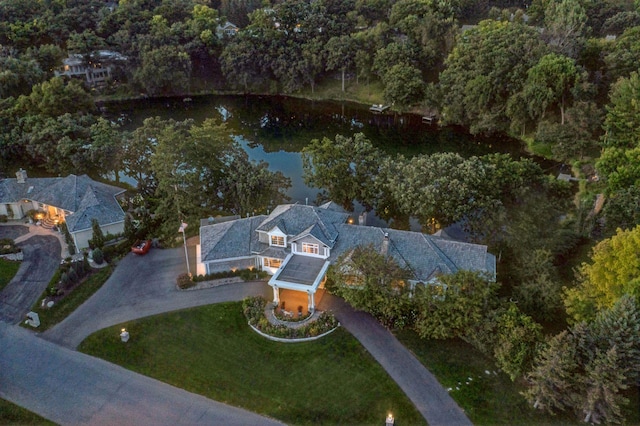 bird's eye view featuring a water view