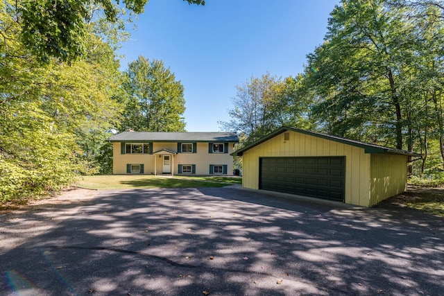 27734 Ridgewood Dr, Merrifield, MN 56465 - colonial-style house with an outdoor structure and a garage