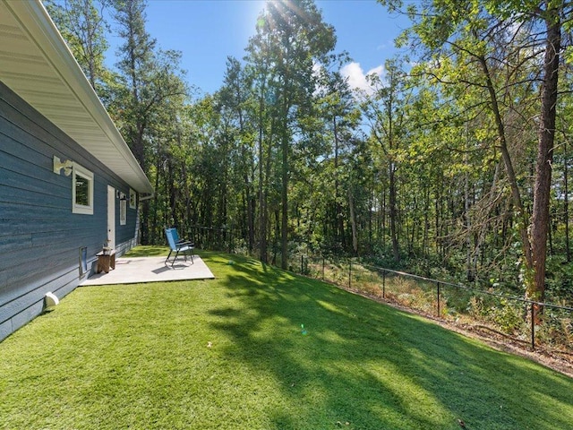 view of yard with a patio