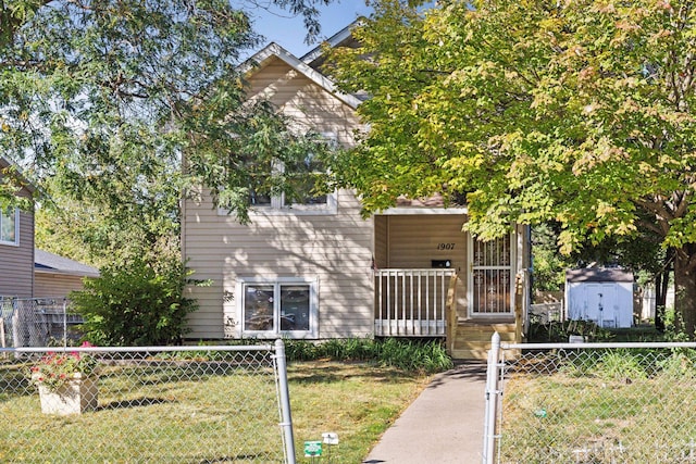 view of front of home with a front yard