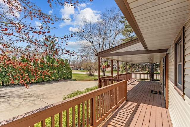 8011 Long Lake Rd, Mounds View, MN 55112 - view of wooden porch
