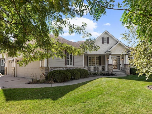 view of front of home with a front yard