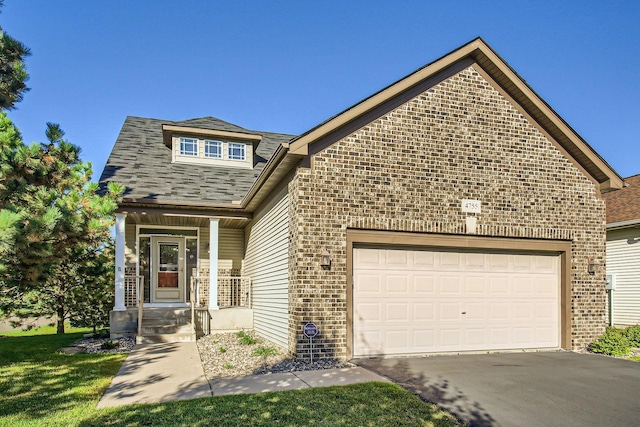 view of front facade with a front lawn and a garage