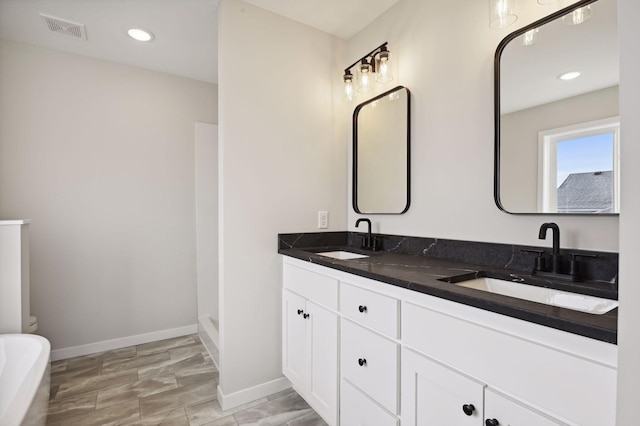 bathroom with vanity