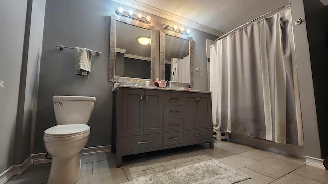 bathroom with baseboards, ornamental molding, toilet, vanity, and shower / tub combo with curtain