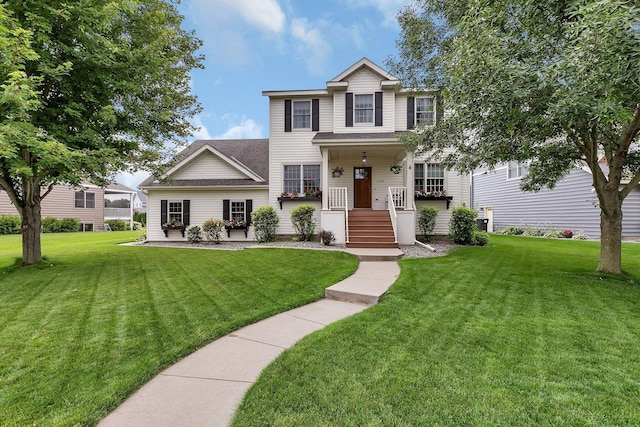 2008 11th St N, Sartell, MN 56377 - traditional-style home featuring a front yard