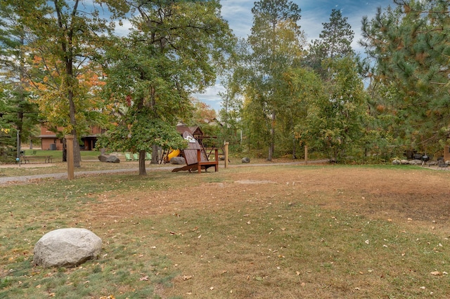 35308 Vacation Dr Unit 23, Pequot Lakes, MN 56472 - view of yard