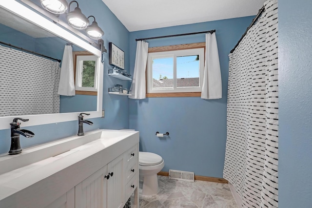 104 Craig Ln, Monticello, MN 55362 - bathroom featuring vanity and curtained shower