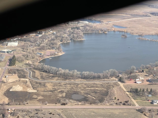 18 Cottonwood Lake Blvd, Windom, MN 56101