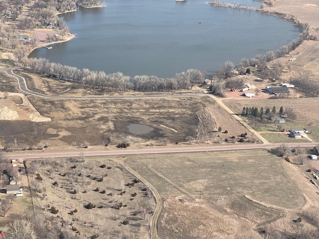 18 Cottonwood Lake Blvd, Windom, MN 56101