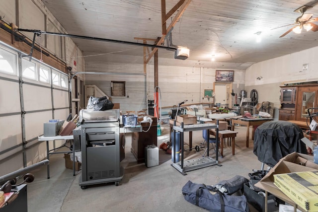 garage featuring ceiling fan