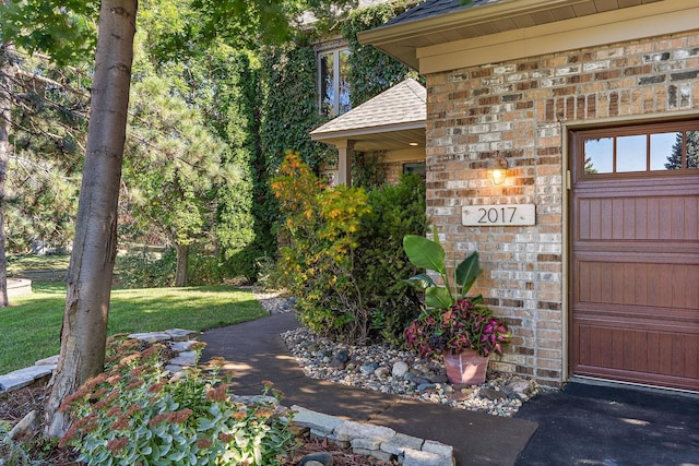 exterior space with a lawn