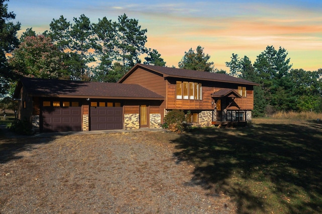 view of front facade with a garage