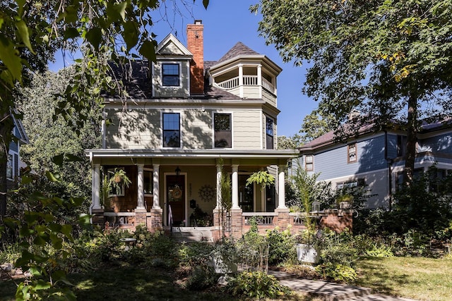 victorian home with covered porch