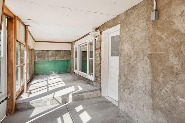 view of unfurnished sunroom