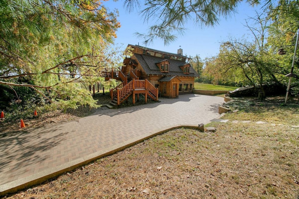 1410 Quant Ave N, Marine On Saint Croix, MN 55047 - exterior space with stairs