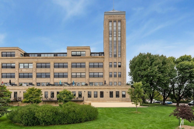 view of building exterior