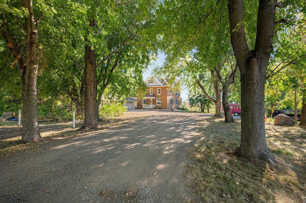 view of front of house