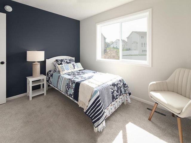 view of carpeted bedroom