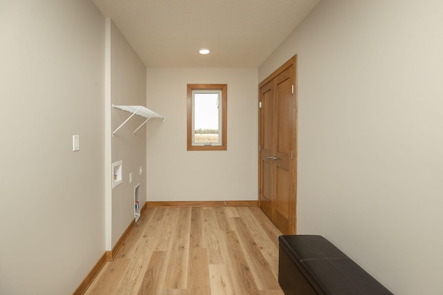 1309 18th St NE, Austin, MN 55912 - washroom featuring washer hookup, light wood-style floors, baseboards, laundry area, and recessed lighting