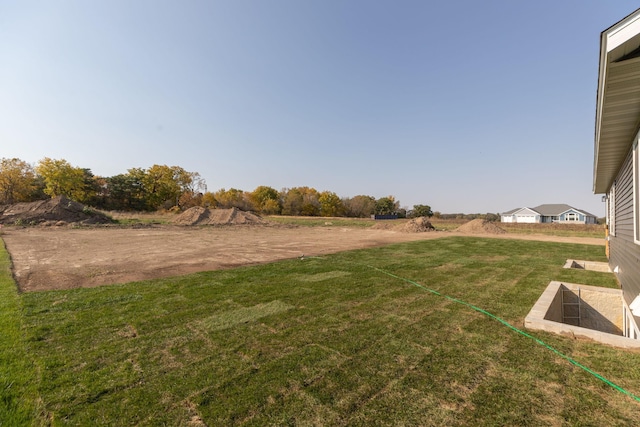 1309 18th St NE, Austin, MN 55912 - view of yard