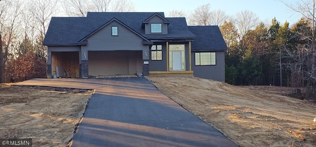 view of front facade with a garage