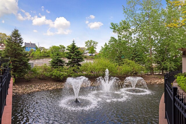 view of yard featuring a water view