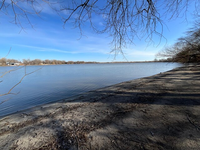 10 Cottonwood Lake Blvd, Windom, MN 56101