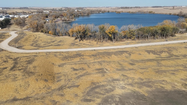 6 Cottonwood Lake Blvd, Windom, MN 56101