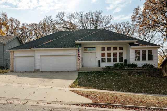 view of front facade with a garage