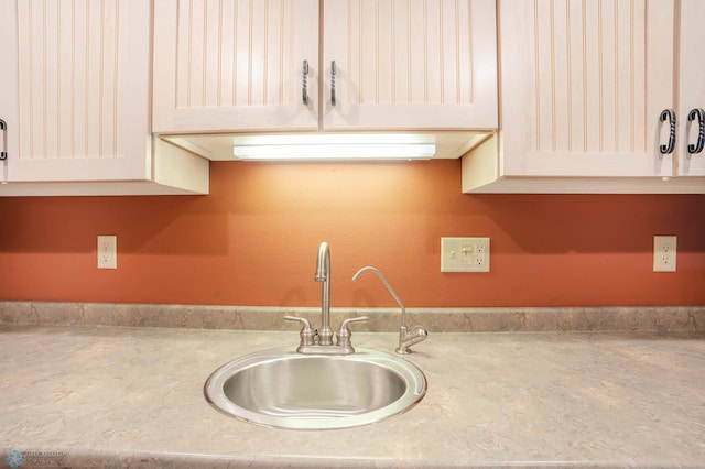 kitchen featuring sink