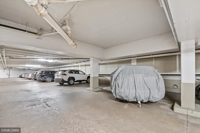 2928 Dean Pkwy Unit 2J, Minneapolis, MN 55416 - view of parking garage
