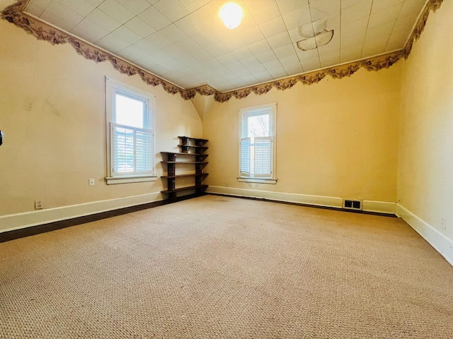 unfurnished room with carpet floors