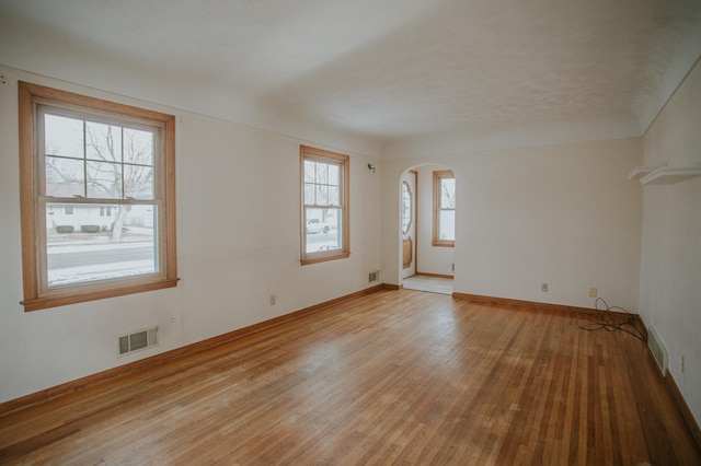 empty room featuring light hardwood / wood-style flooring