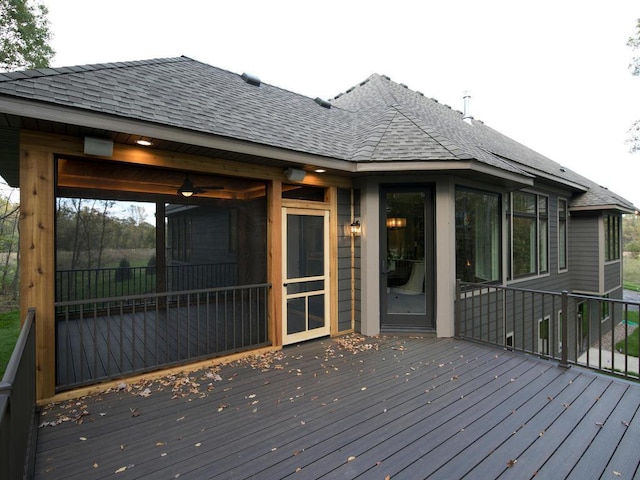 deck with ceiling fan