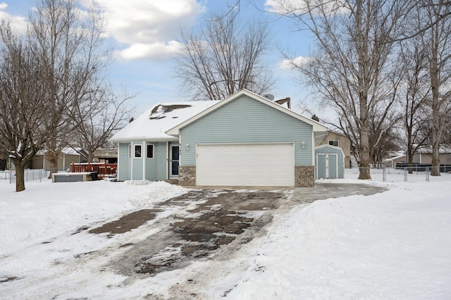 view of front facade with a garage