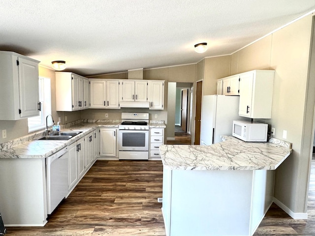 603 Tamarack St, Badger, MN 56714 - photo 2